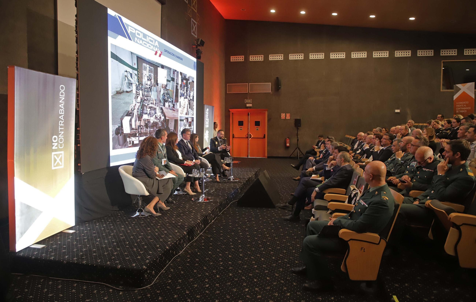 Fotos del X Congreso Frente al Contrabando de Tabaco de Altadis-Imperial Brands en La Línea