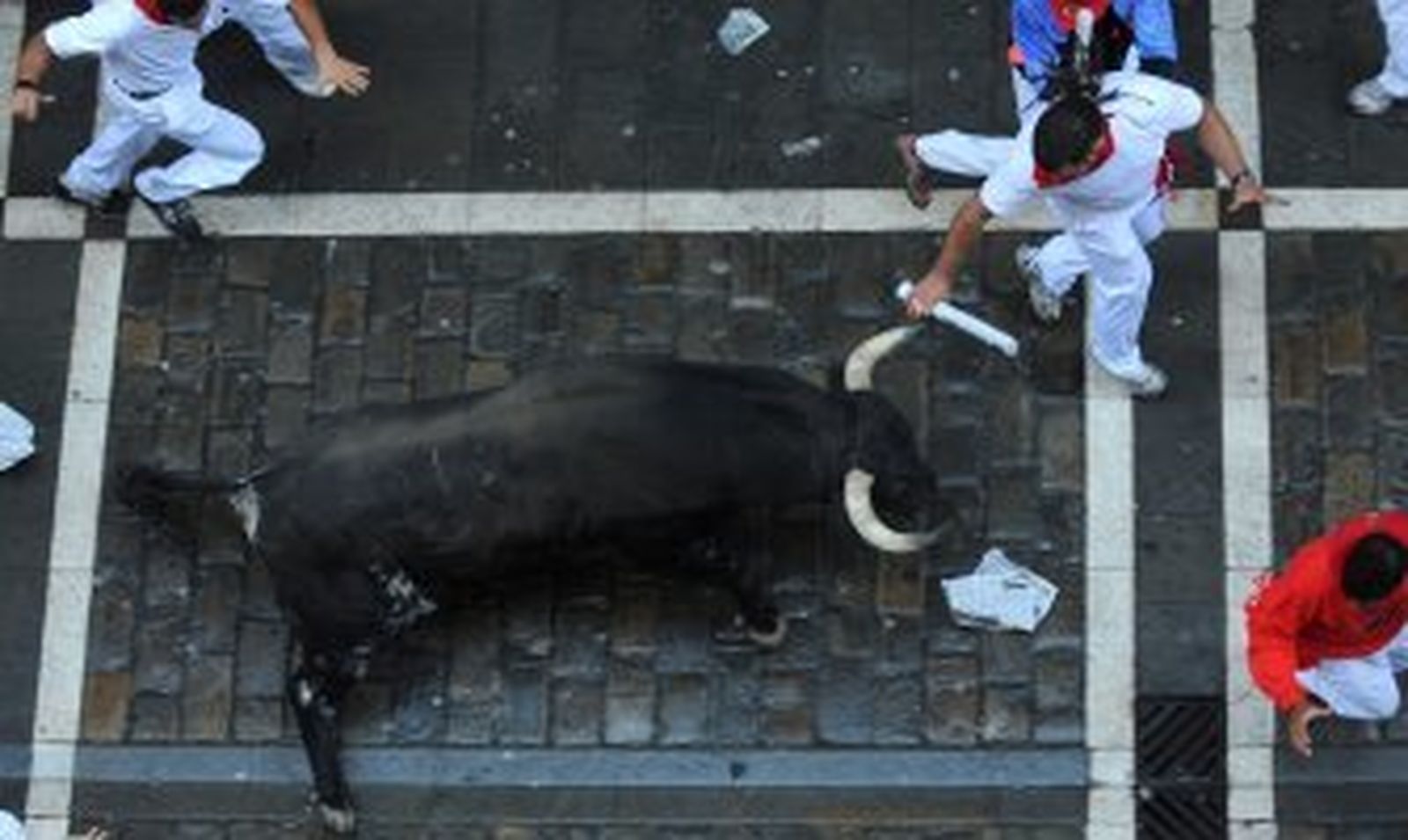 Tres heridos leves tras el quinto encierro de los Sanfermines