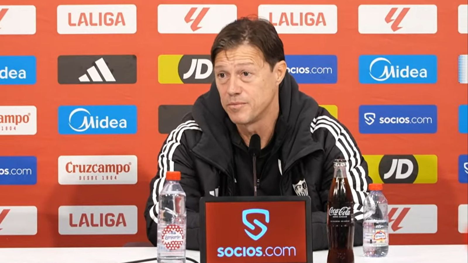 Matías Almeyda, en la rueda de prensa, frente el Alavés.