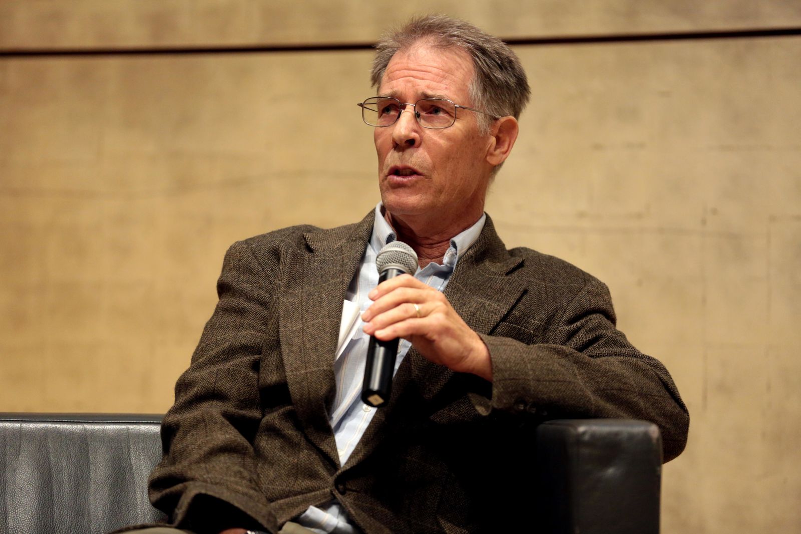 El escritor estadounidense Kim Stanley Robinson (Wakegan, Illinois, 1952).