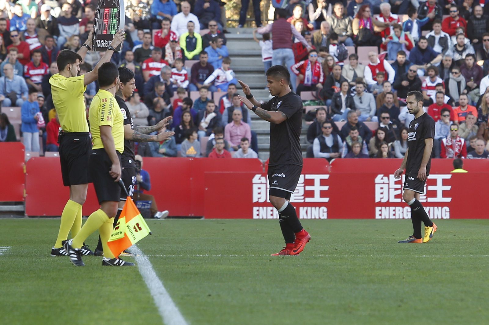 El Granada CF-Huesca, en imágenes