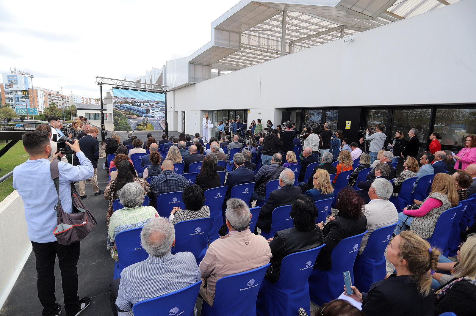 Imágenes del acto de inauguración del inicio de actividad de la Ciudad del Marisco