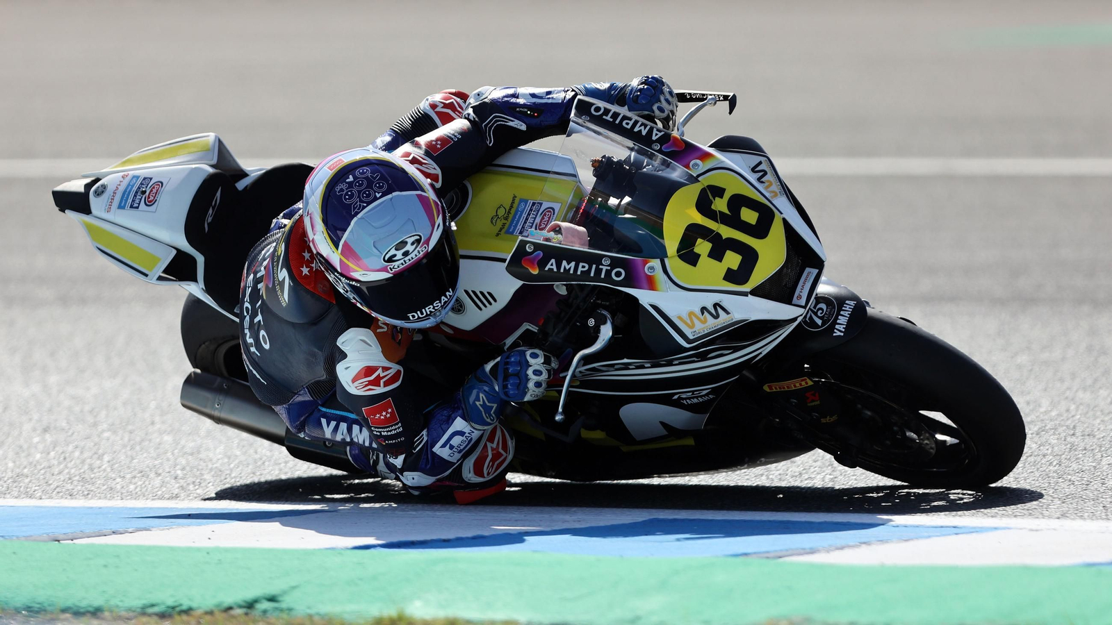 Imágenes del viernes en el Mundial de Superbikes en Jerez