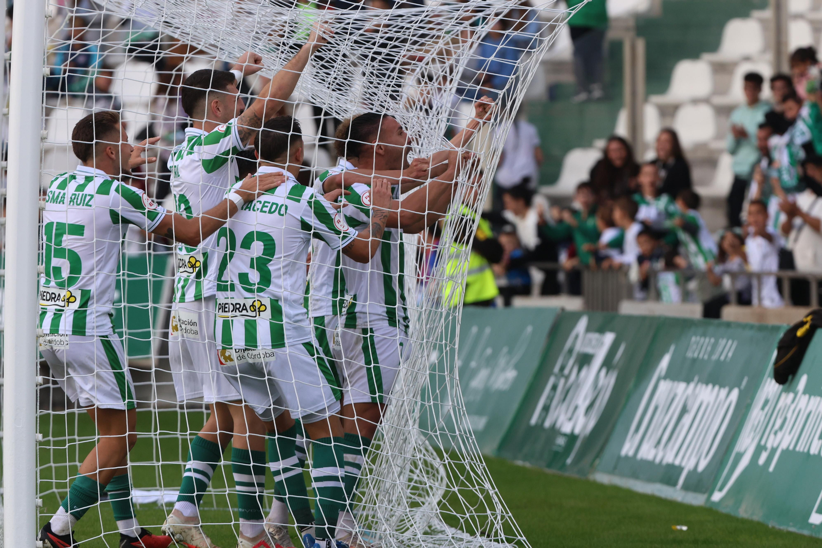 Córdoba CF - Ceuta: Las mejores fotos del partido en El Arcángel