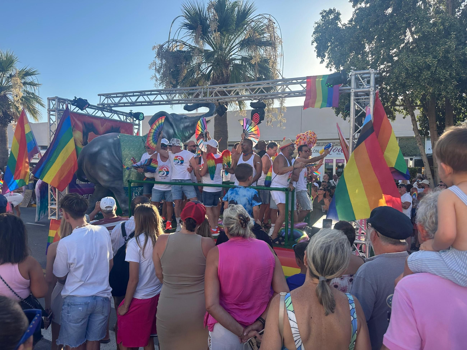 El Gran Desfile del Orgullo de Vera, en imágenes