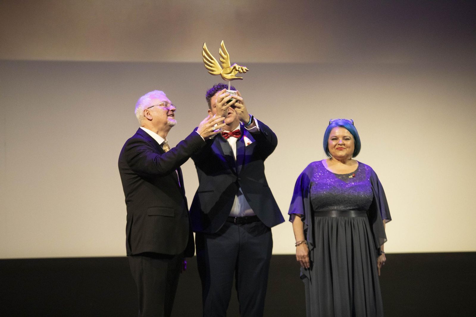 El estreno en Almería del largometraje documental "Concha Robles", en imágenes