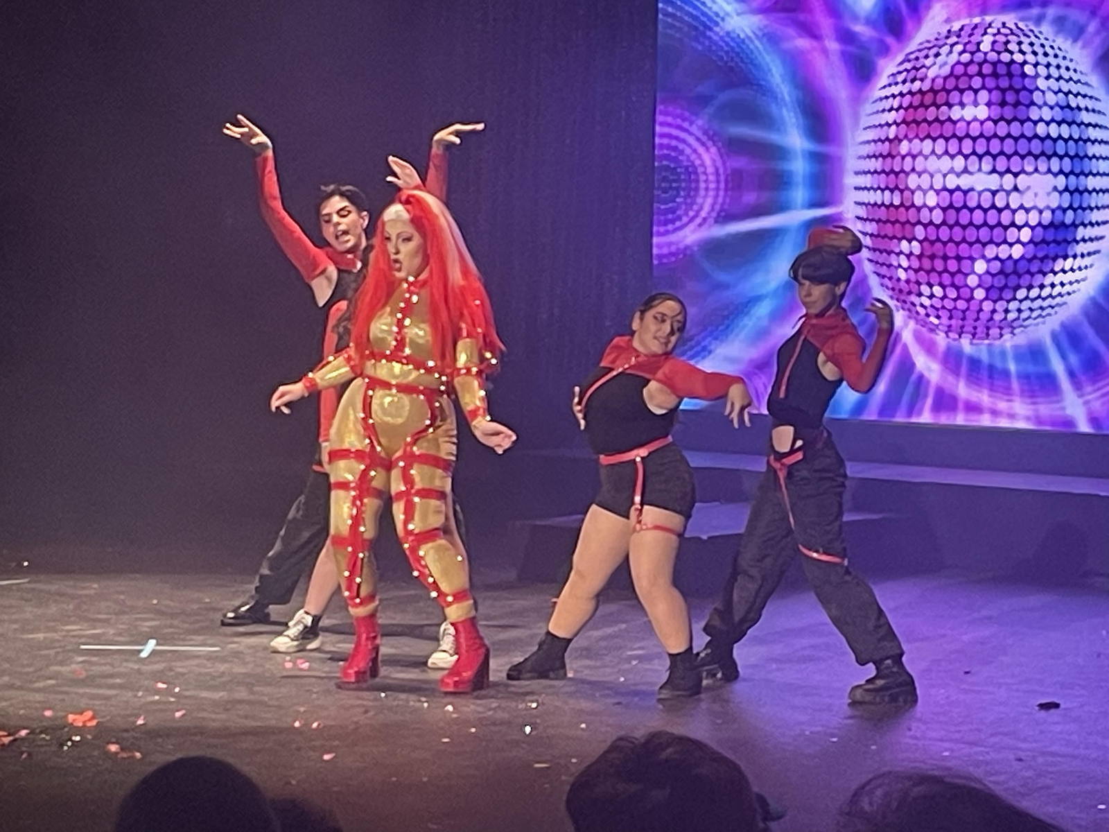 Las mejores imágenes de la II Gala Drag 'The Queen Deluxe, la lucha por la corona'