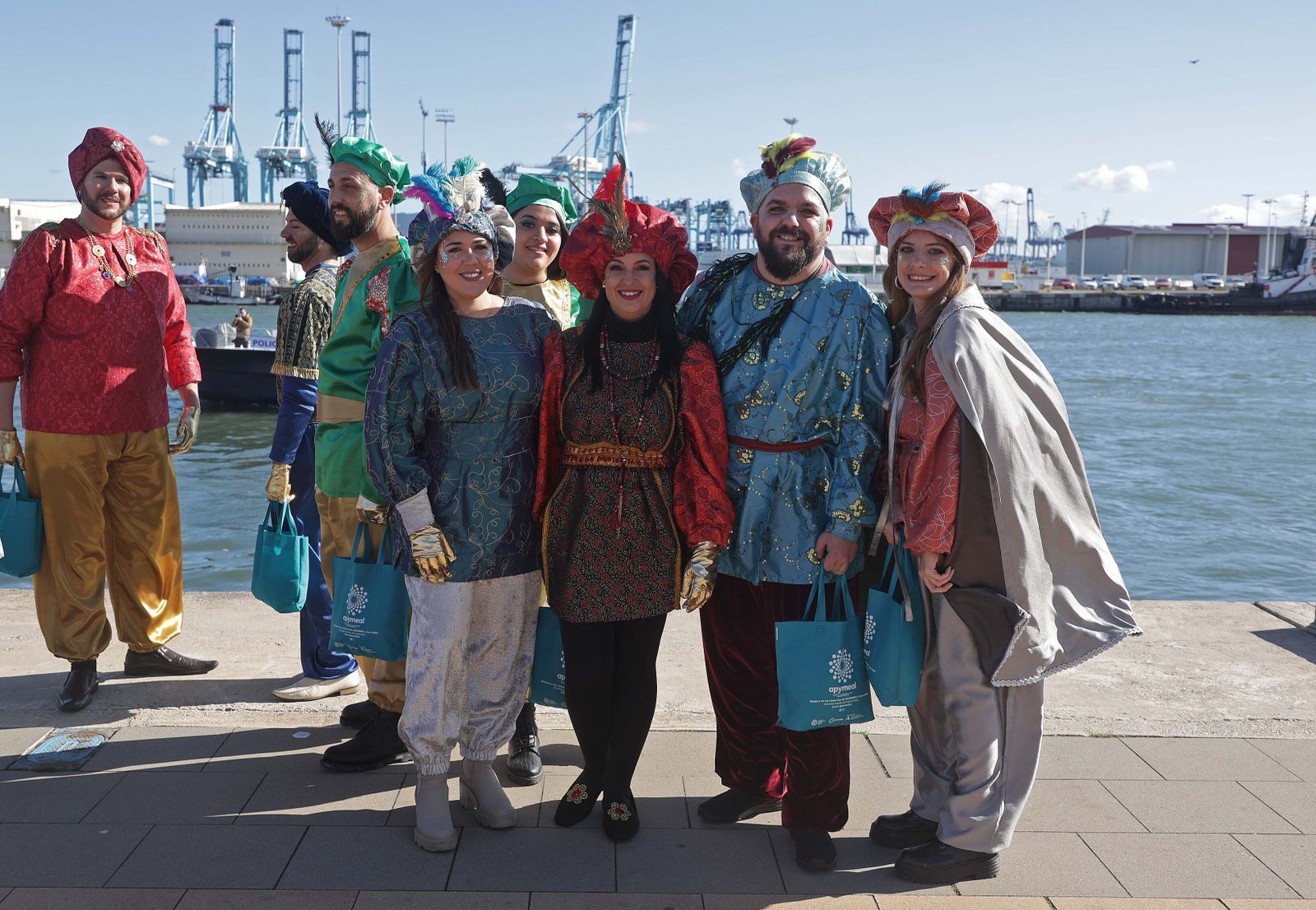 Fotos del arrastre de latas en Algeciras