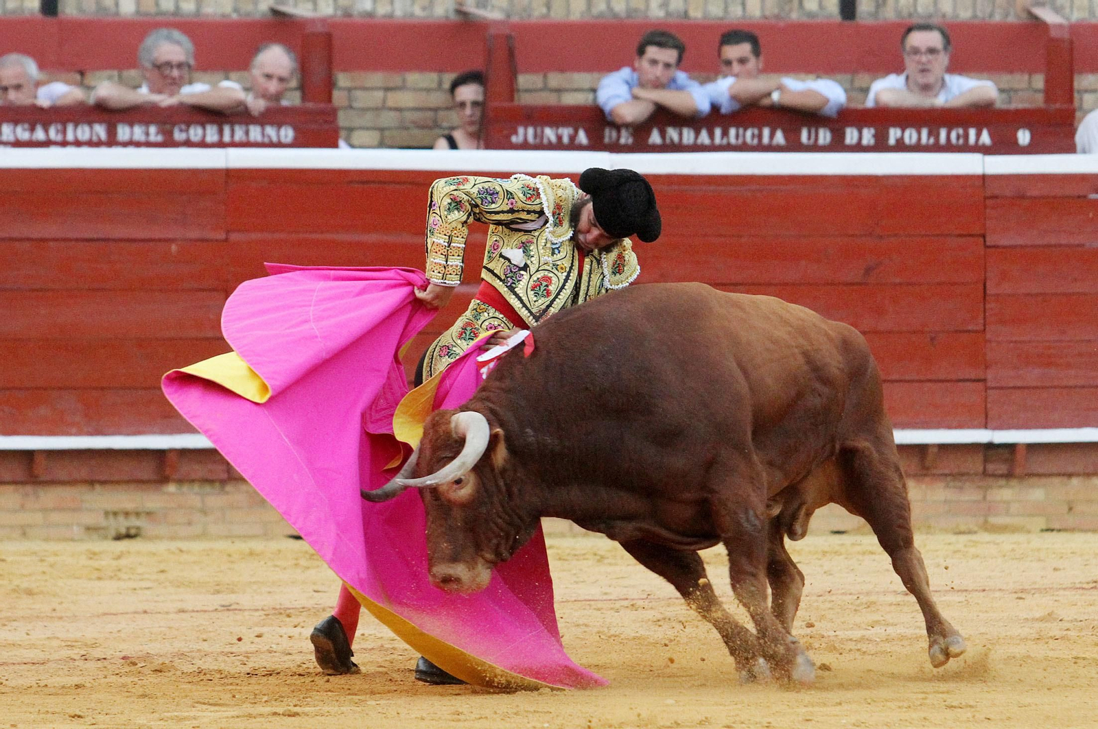 Imágenes de Morante de la Puebla durante la corrida de esta tarde en la Plaza de Toros La Merced