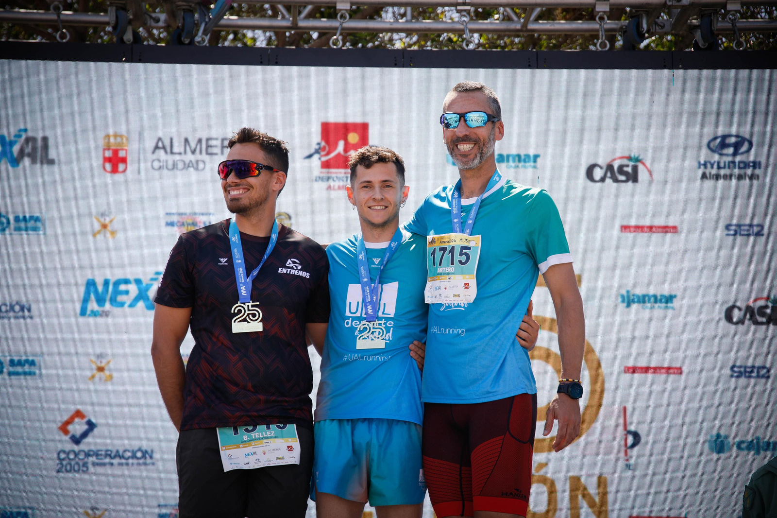 Imágenes de los premiados en la Media maratón de la Cuidad de Almería