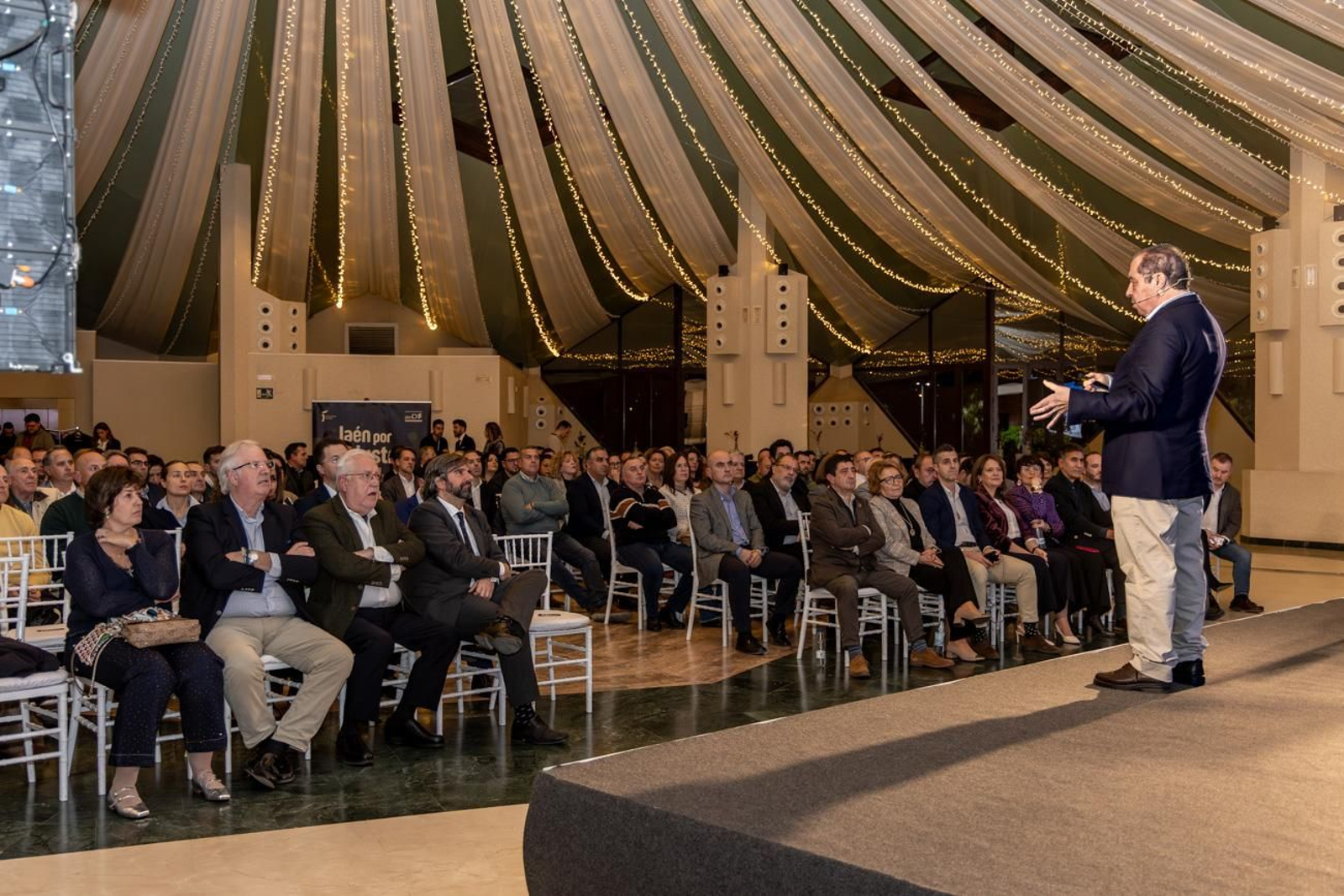 Entrega de distinciones y apertura del III Encuentro Provincial Jaén por Industria