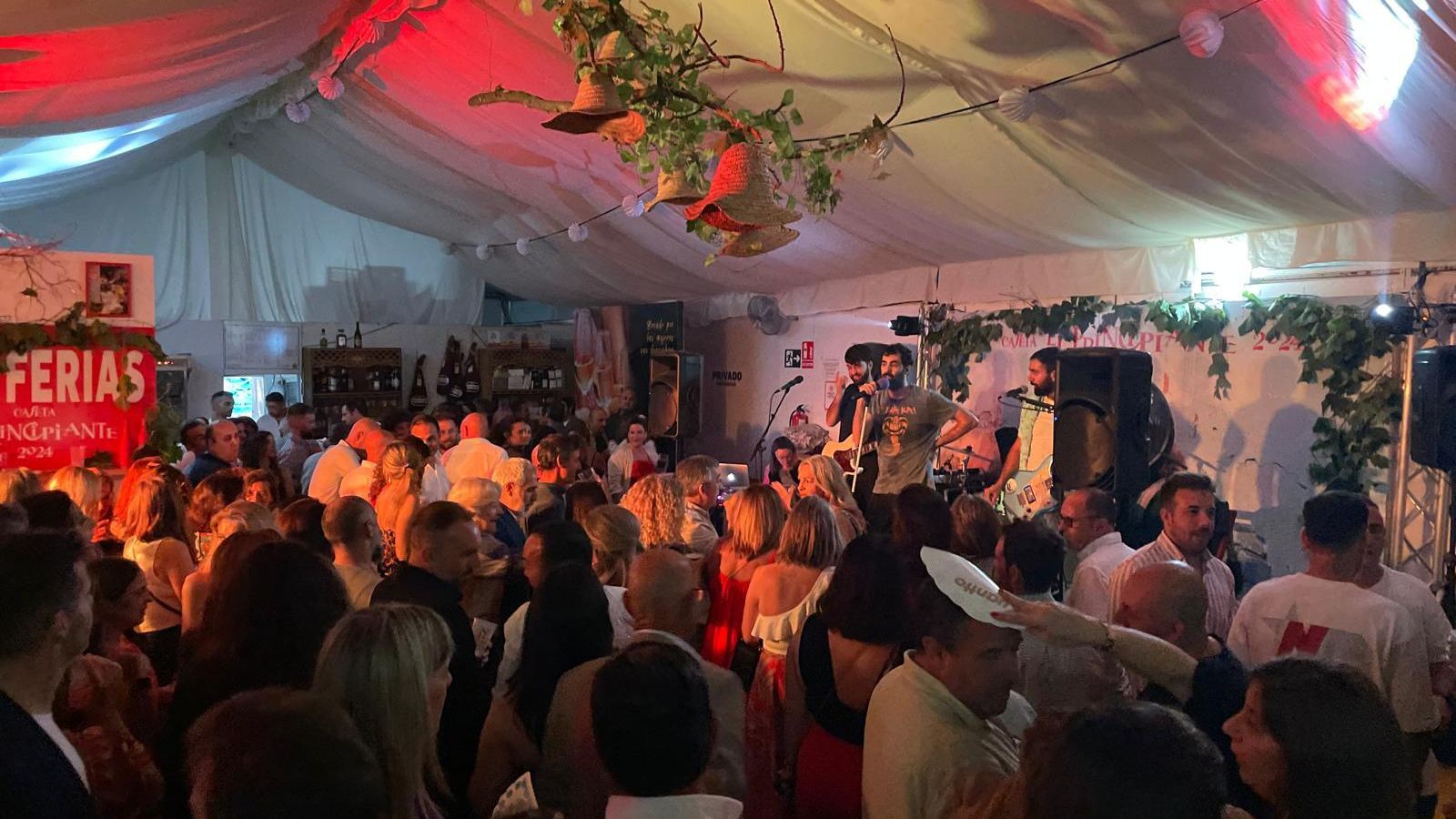 Ambiente en la caseta 'El Principiante'.