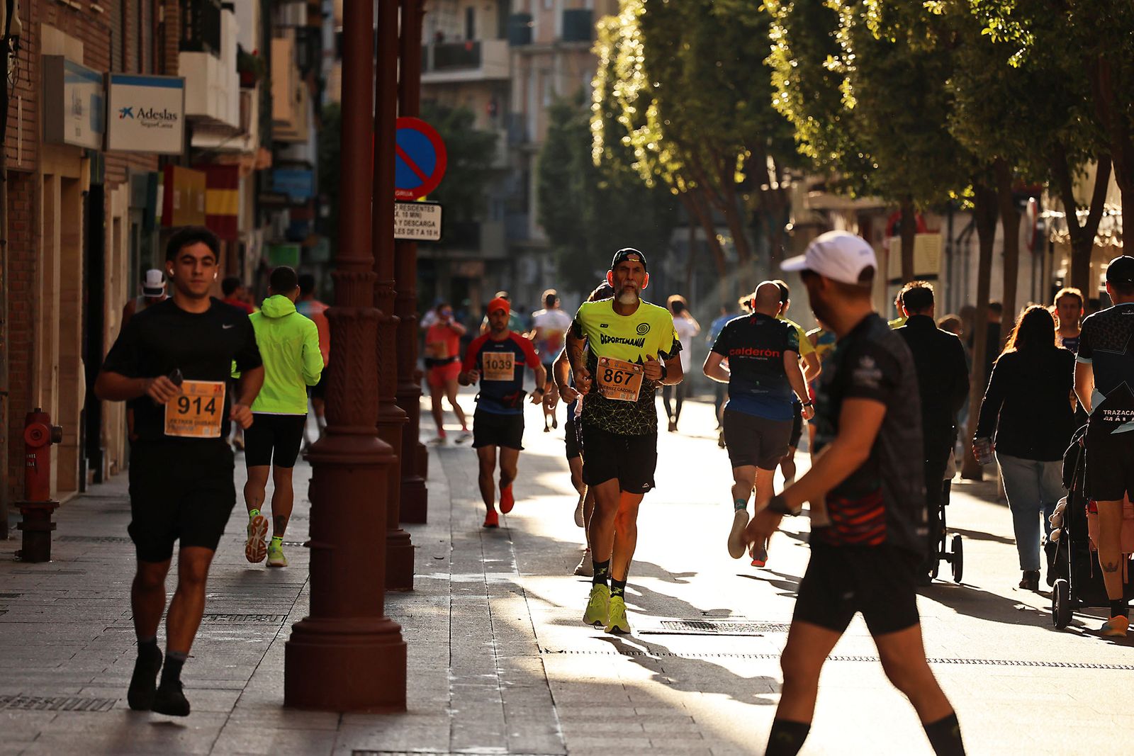 Las mejores imágenes de la carrera 21K Ciudad de Huelva