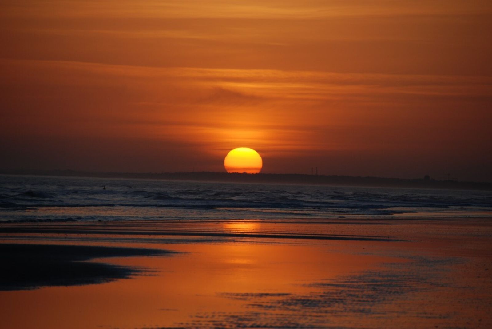 Impresionante puesta de sol en Punta Umbría