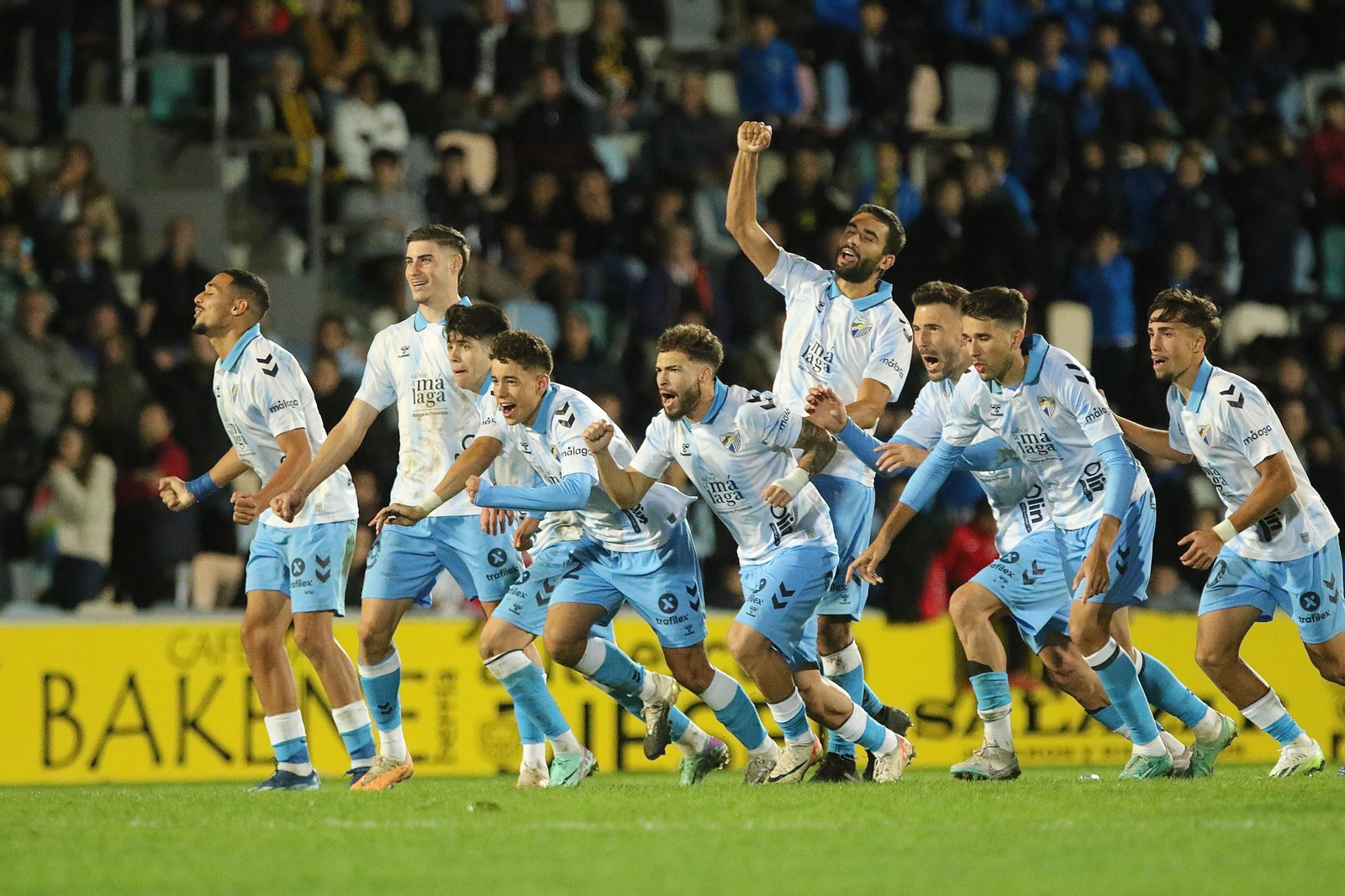 El Barakaldo-Málaga CF, en fotos
