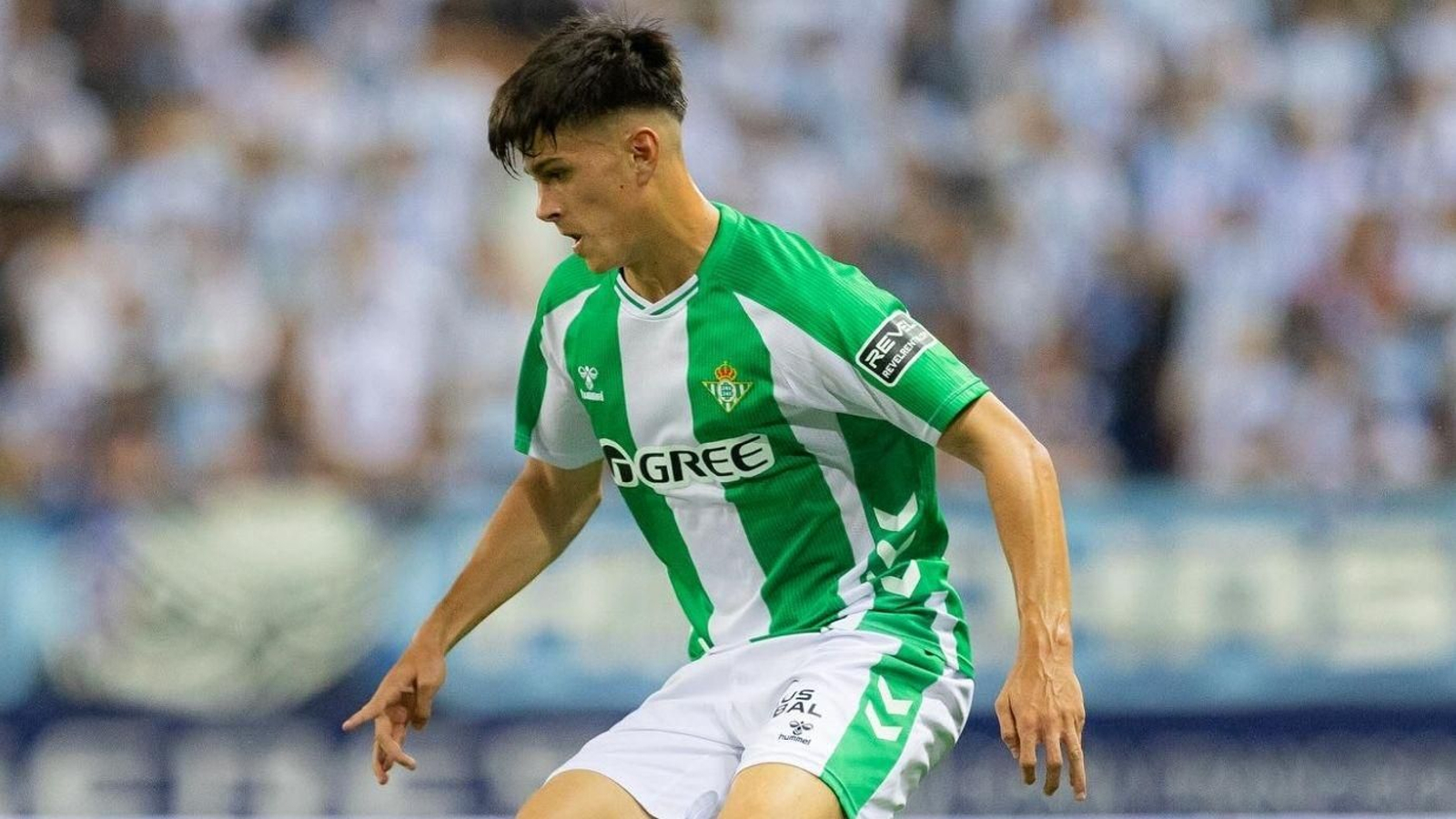 Dani Pérez en un choque con el Betis esta temporada