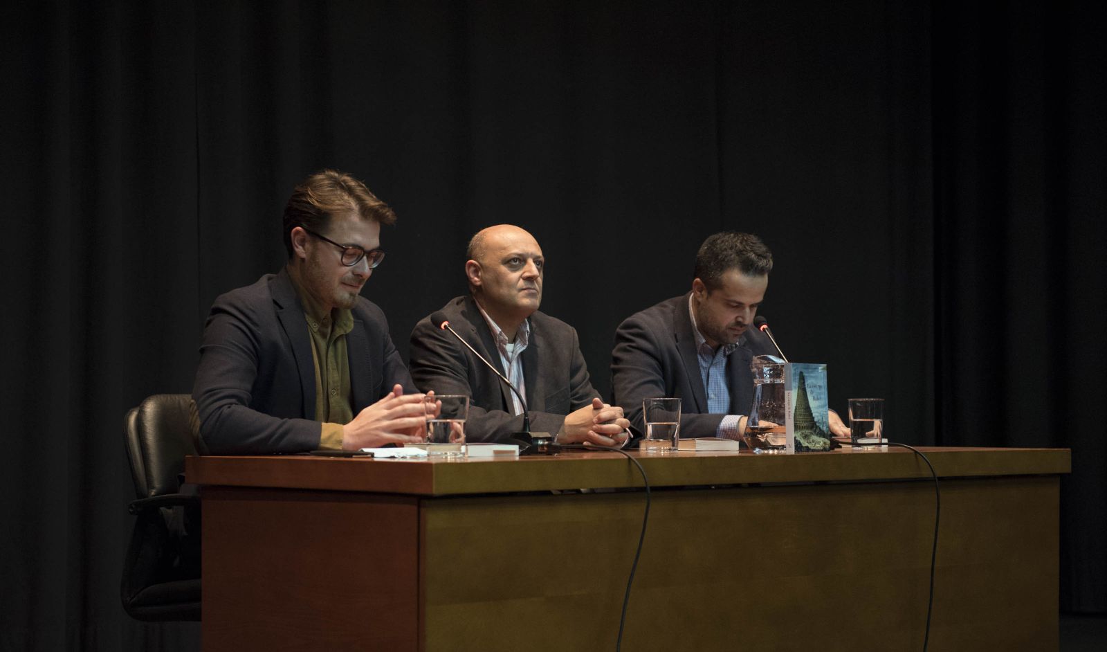 Ángel Esteban presenta  'La Estirpe  de Babel'