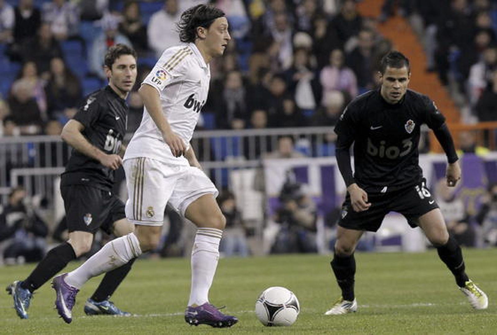 El Real Madrid solventa el trámite de la vuelta de la Copa del Rey ante la Ponferradina (5-1). / EFE