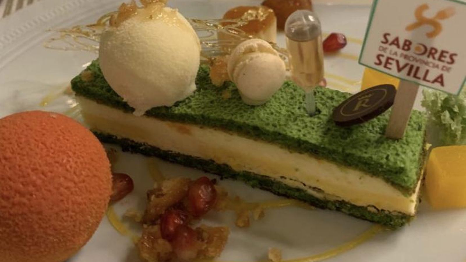 El postre 'Primavera de Sevilla', diseñado. por Laura Robles.