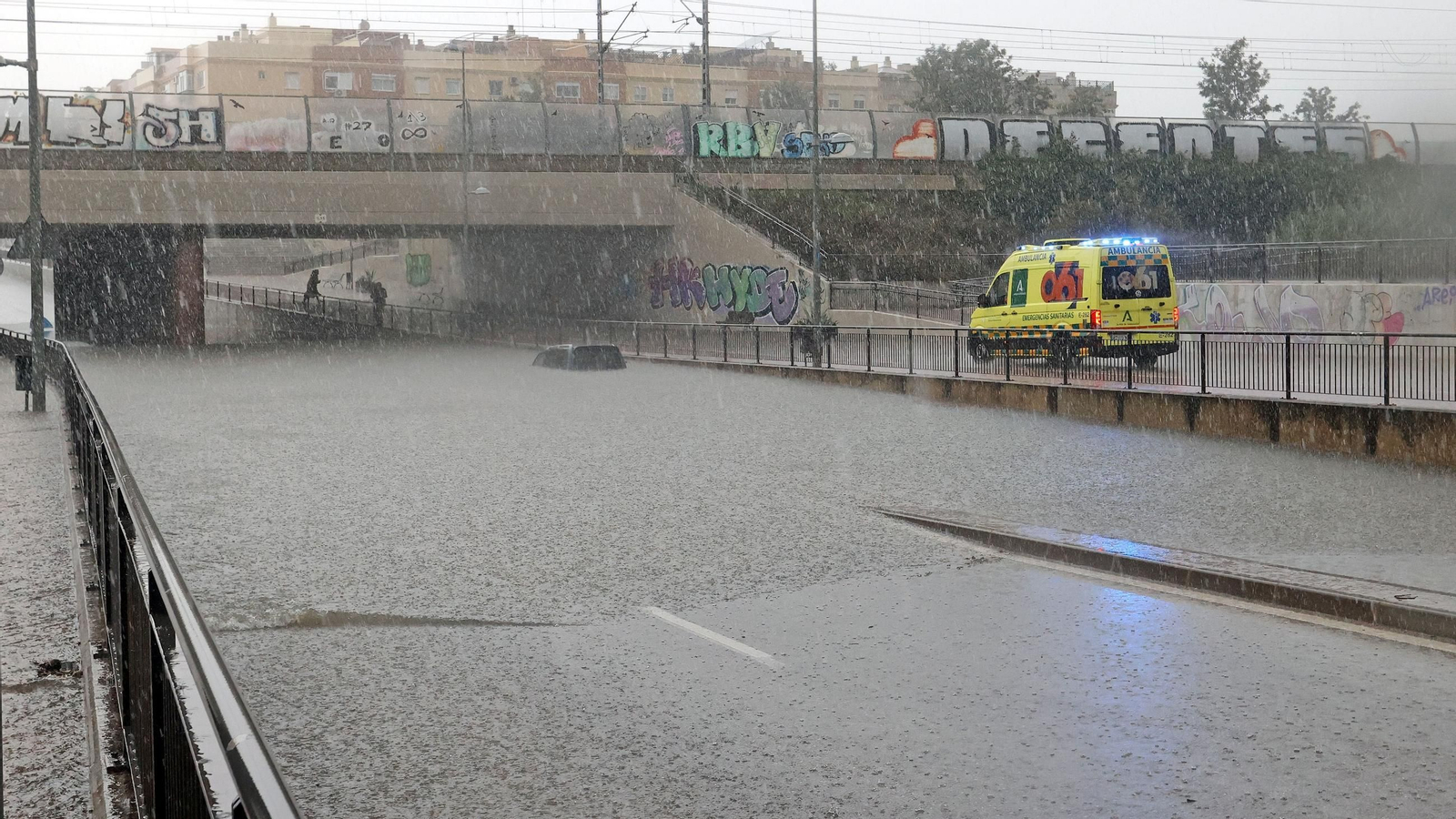 Imágenes del paso de la Dana, inundaciones, destrozos y caos por todo Jerez