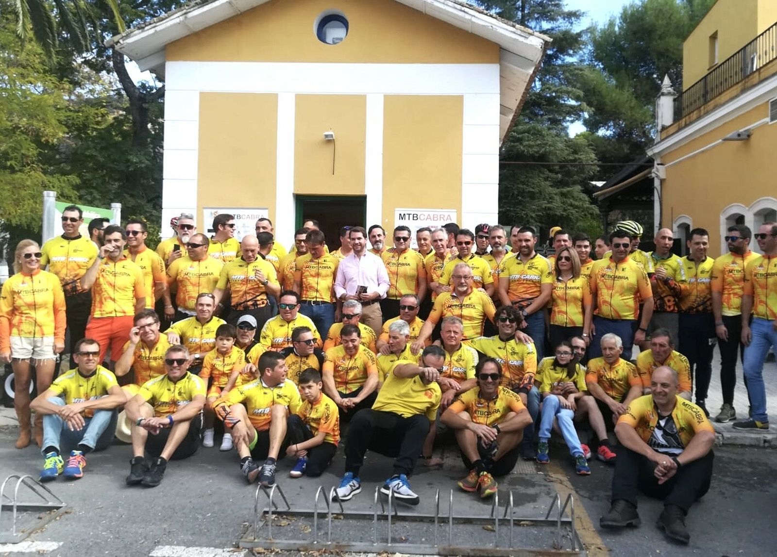 Priego, en la inauguración de la nueva sede del Club MTB de Cabra.
