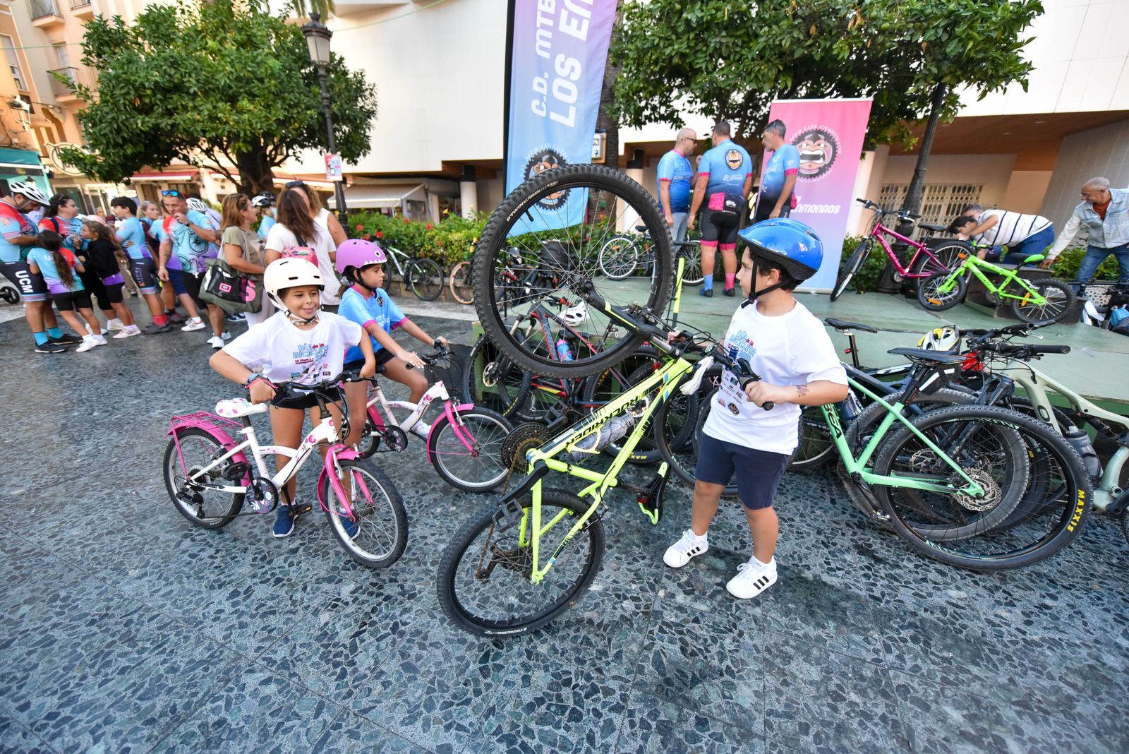Las fotos del Día de la Bicicleta en La Línea