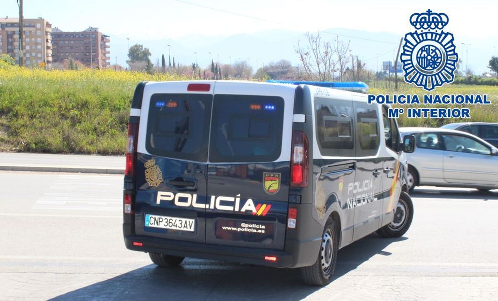 Imagen de archivo de un vehículo policial de la Policía Nacional de Granada.