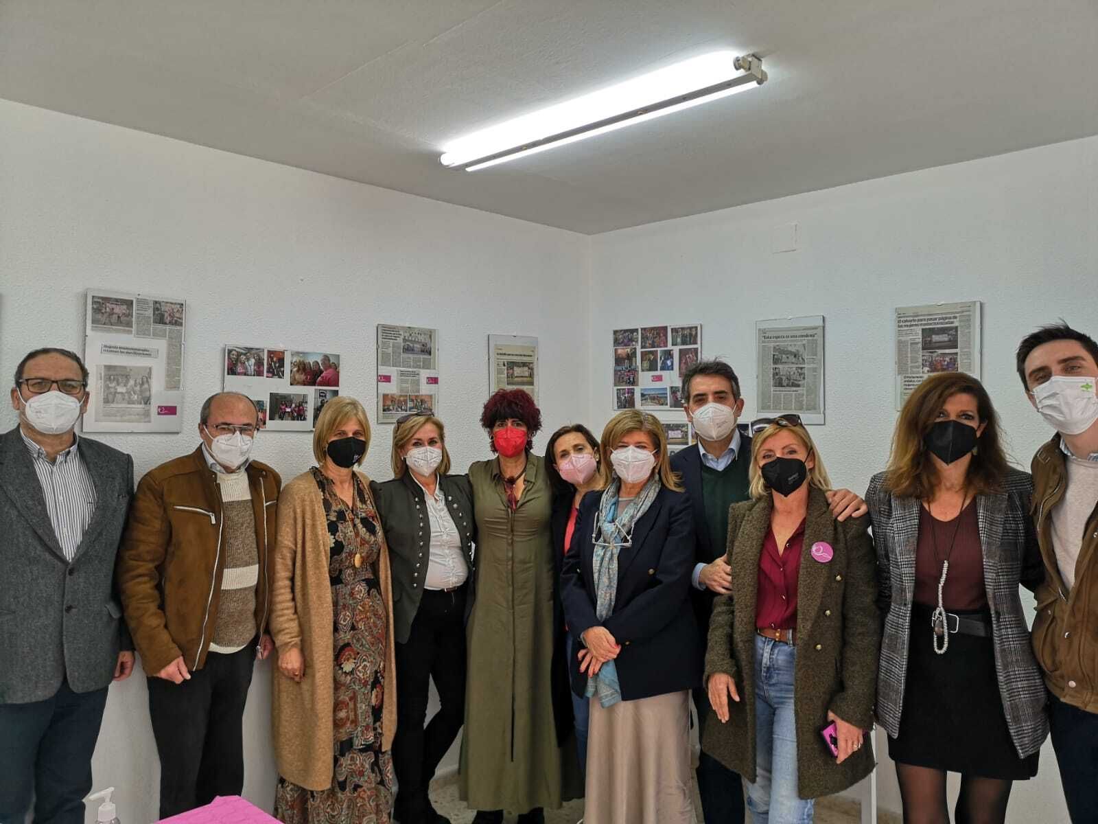 Visita del PP a la nueva sede de AMMA Jerez.