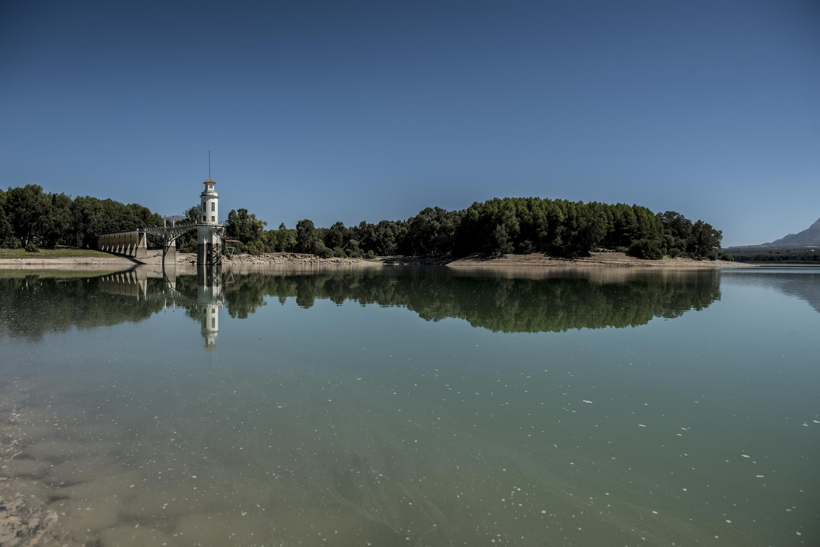 El área metropolitana comienza a 'blindarse' e implanta medidas restrictivas por la sequía
