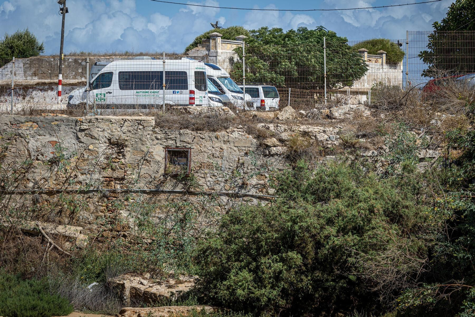 El balcón más degradado de Cádiz en imágenes