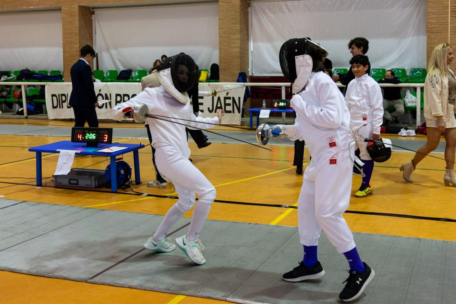 En imágenes: inclusión y espectáculo deportivo en la X Torneo de Esgrima Ciudad de Jaén