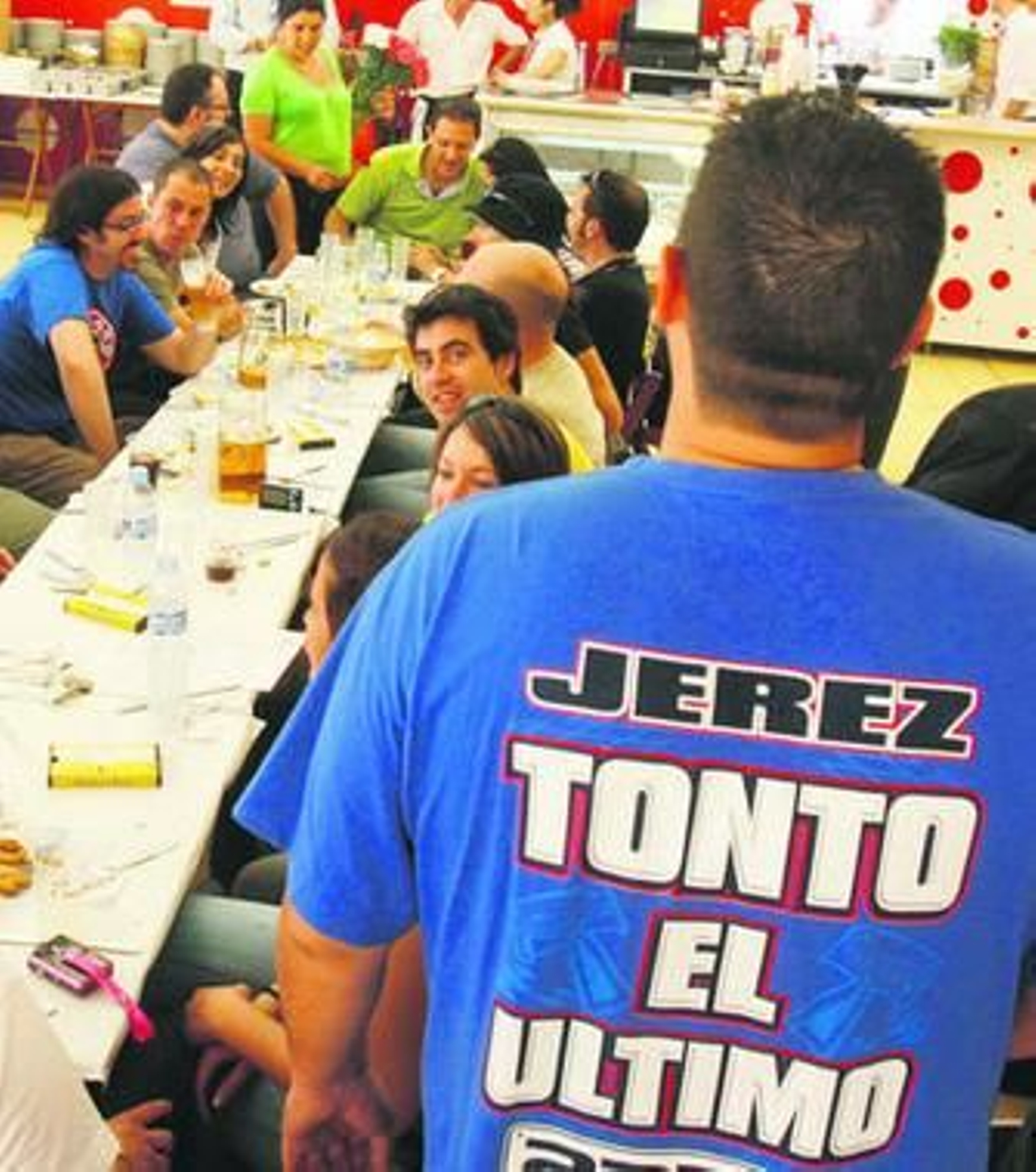 Ambientación, ayer por la tarde, en una caseta del Real del Hontoria.