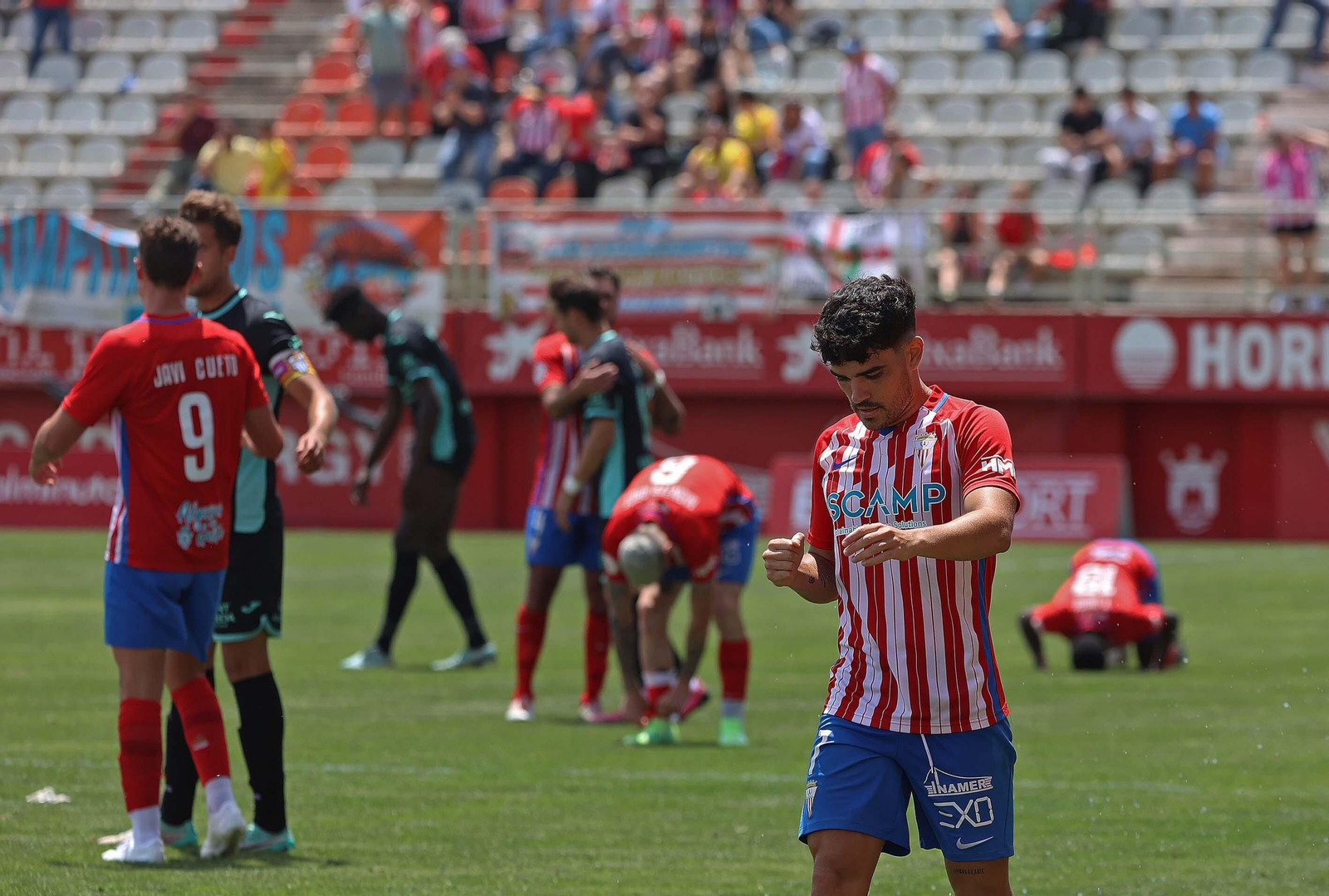 Las  mejores fotos del Algeciras - Atlético Baleares de Primera RFEF