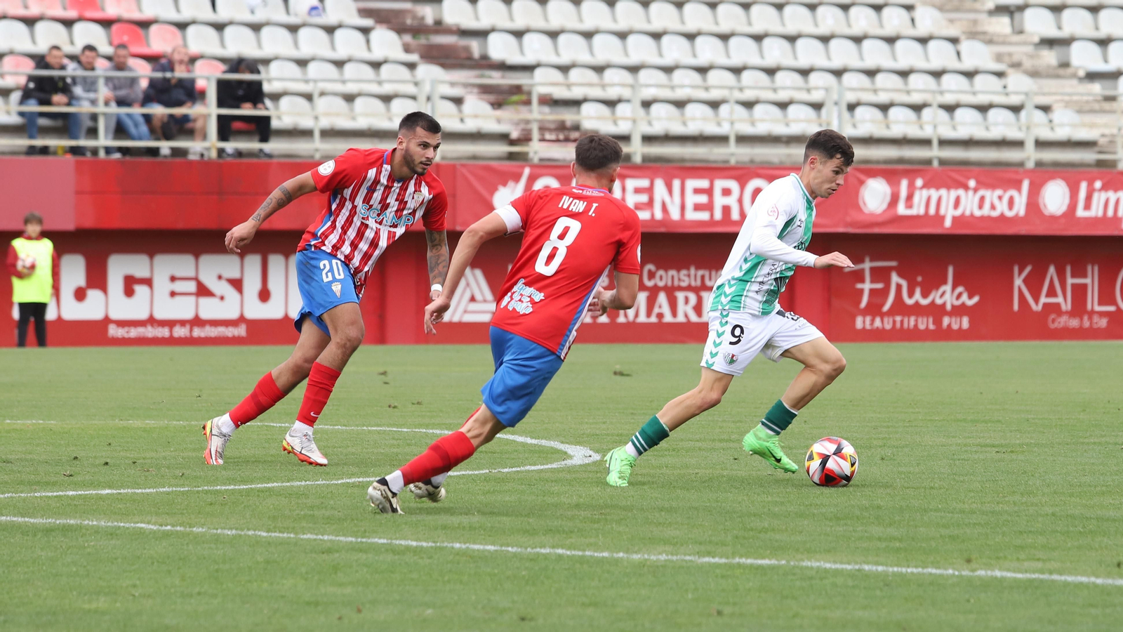 Las fotos del Algeciras-Antequera de Primera Federación
