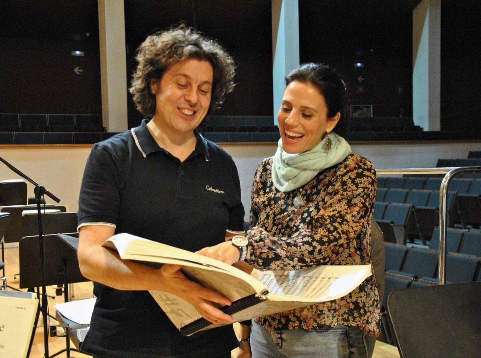 Cristóbal Soler y Lorena Valero, antes de la actuación.