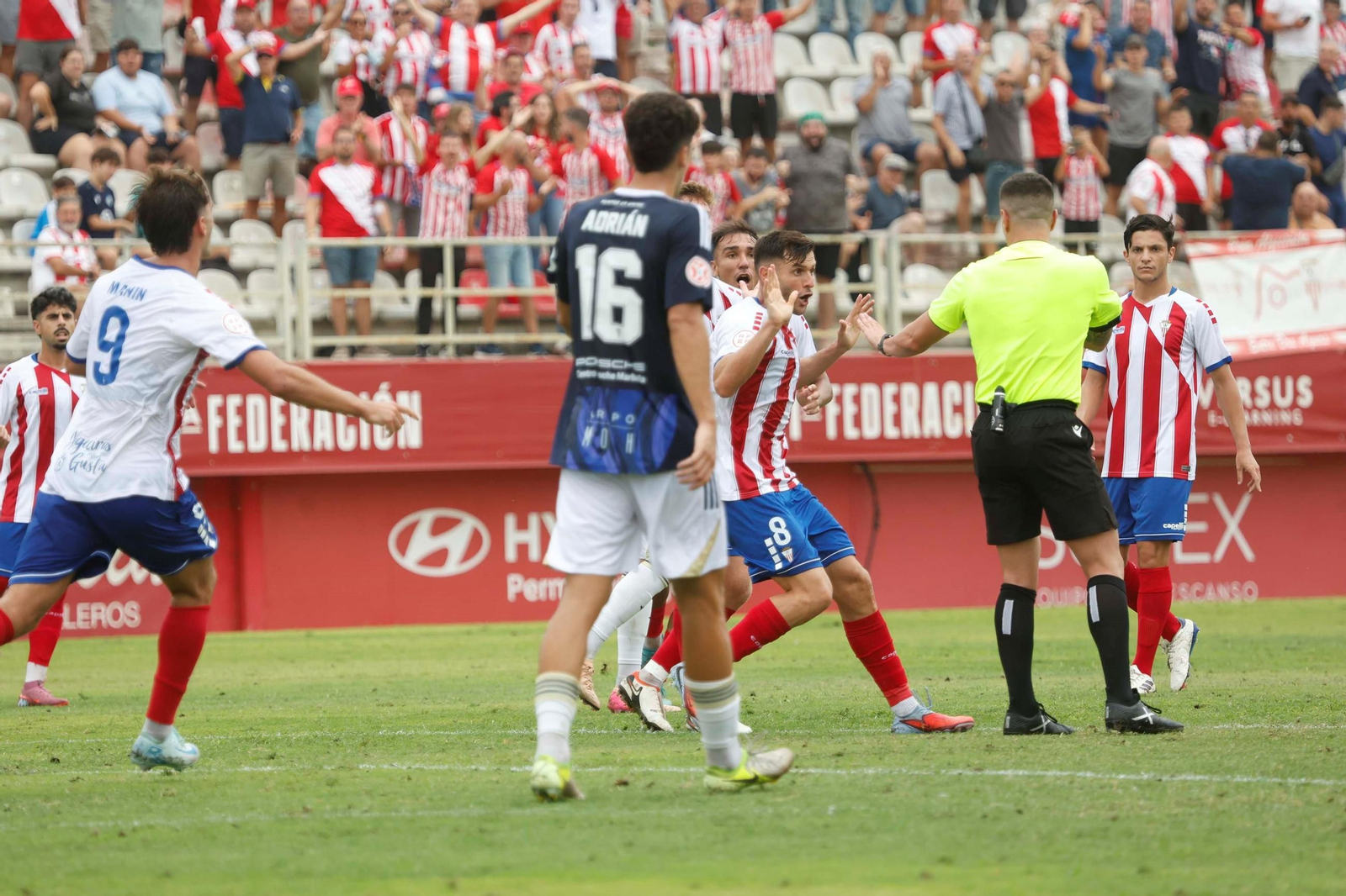 Primera RFEF: Mala jornada malagueña, con derrotas de Torremolinos y Antequera y empate del Marbella
