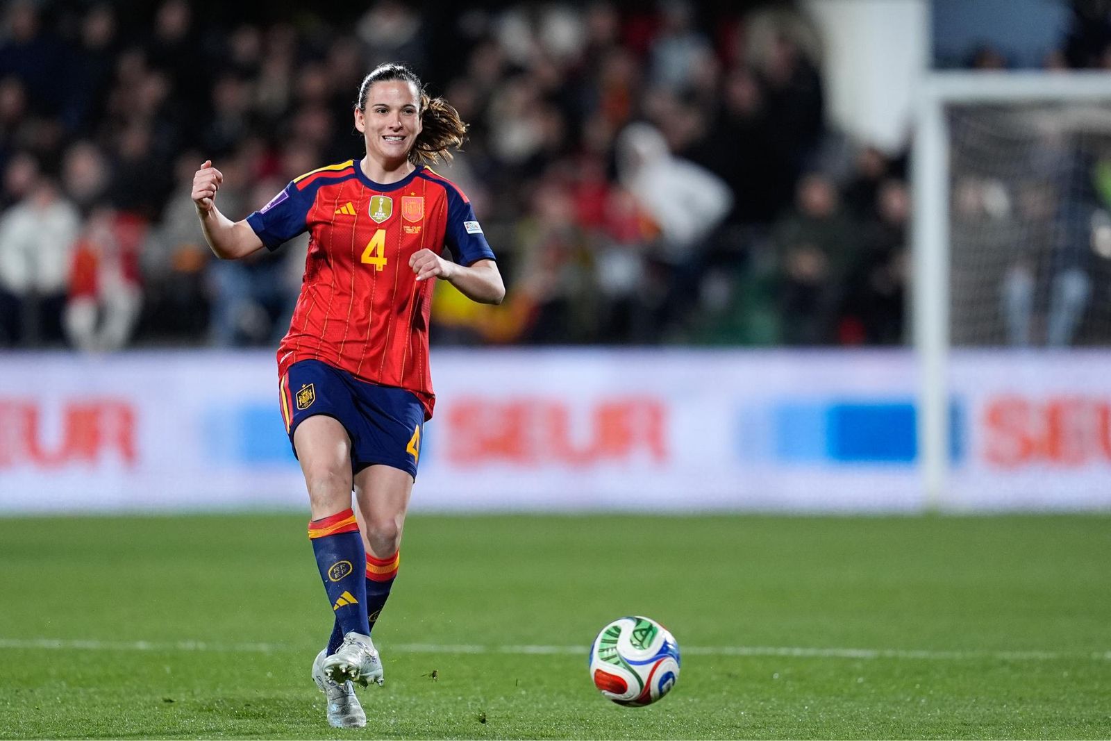 Las fotos del España-Islandia de fútbol femenino