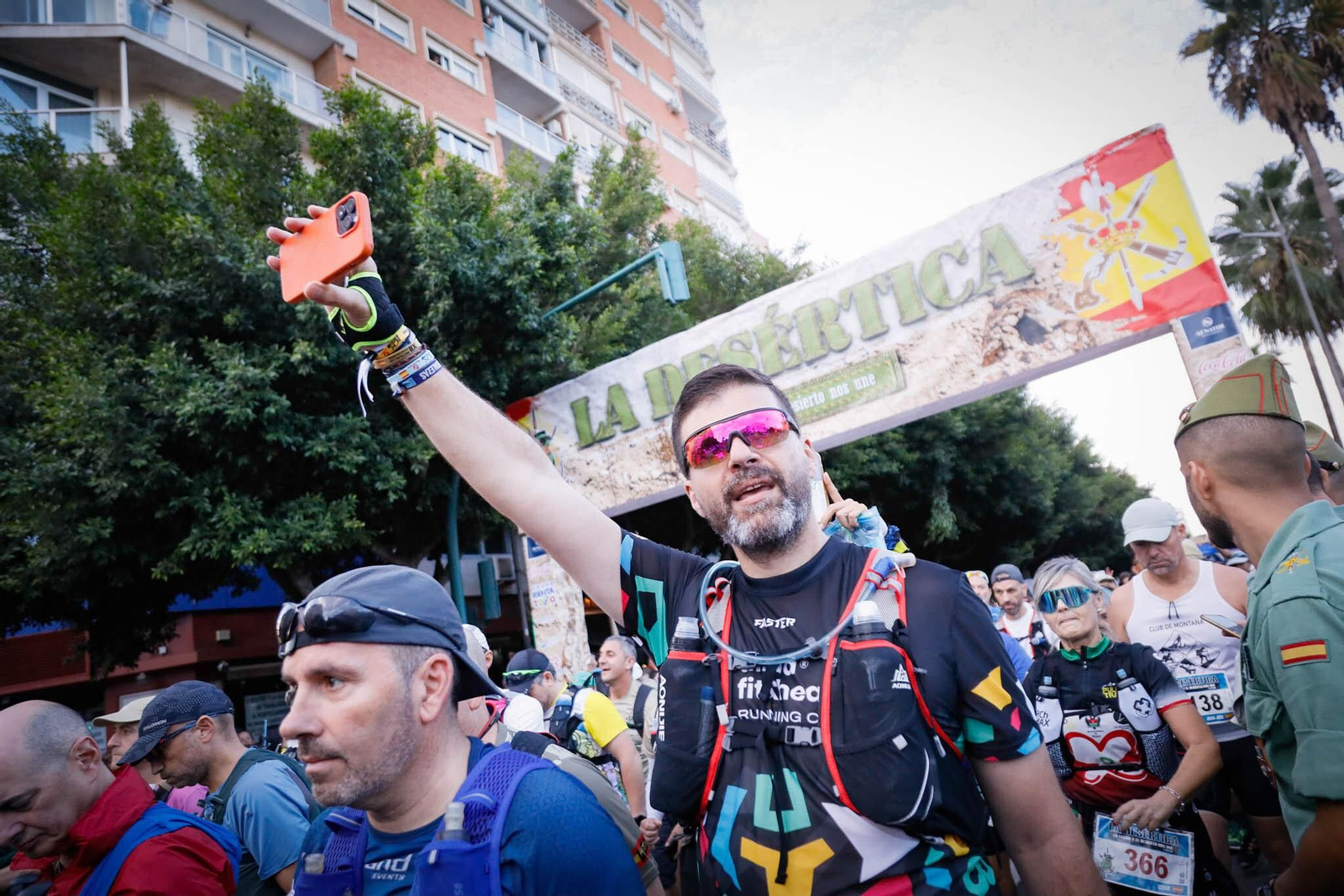 Así ha sido la salida de La Desértica desde la Rambla de Almería