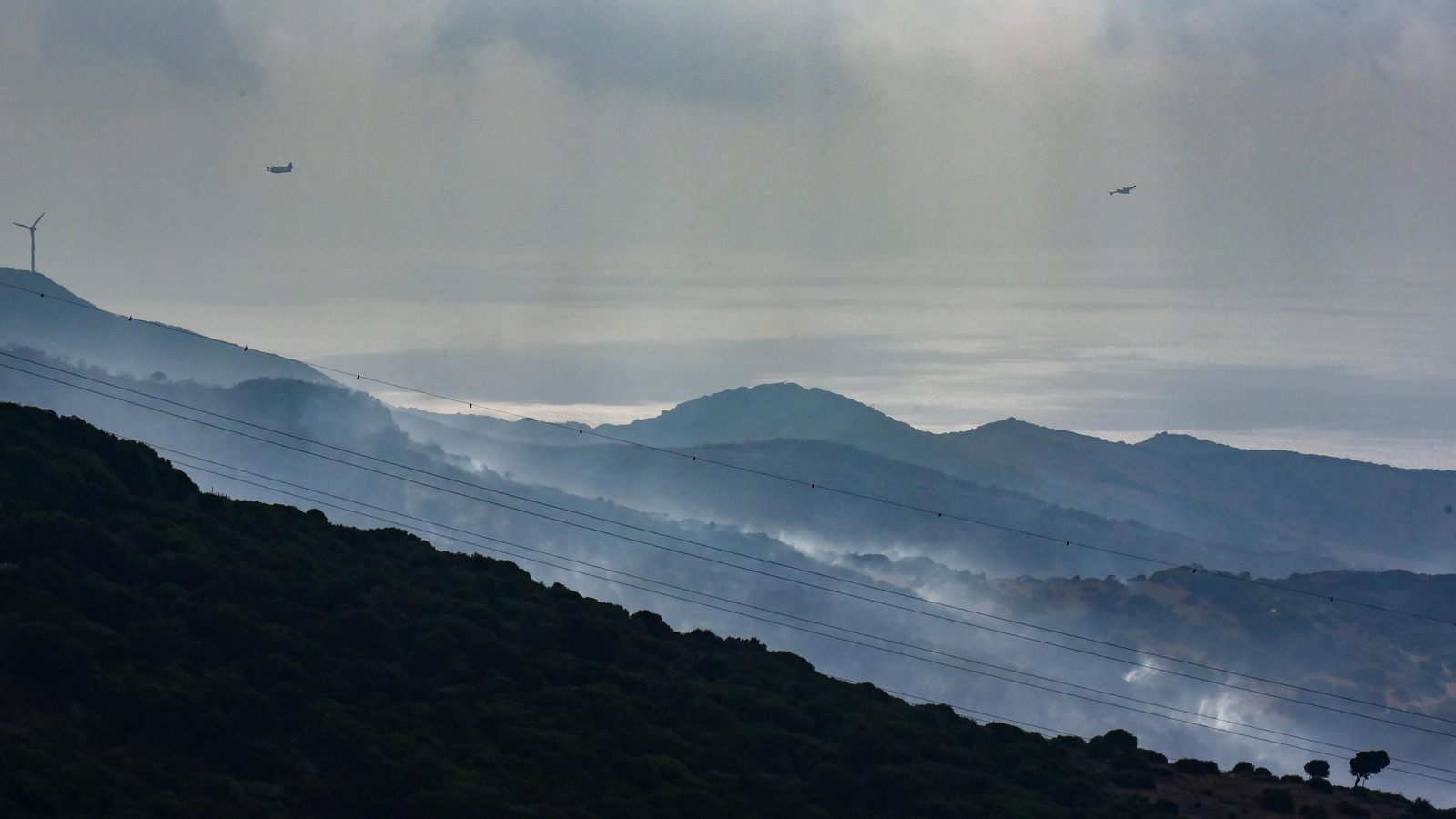 Las fotos del segundo dia del incendio en El Cuartón