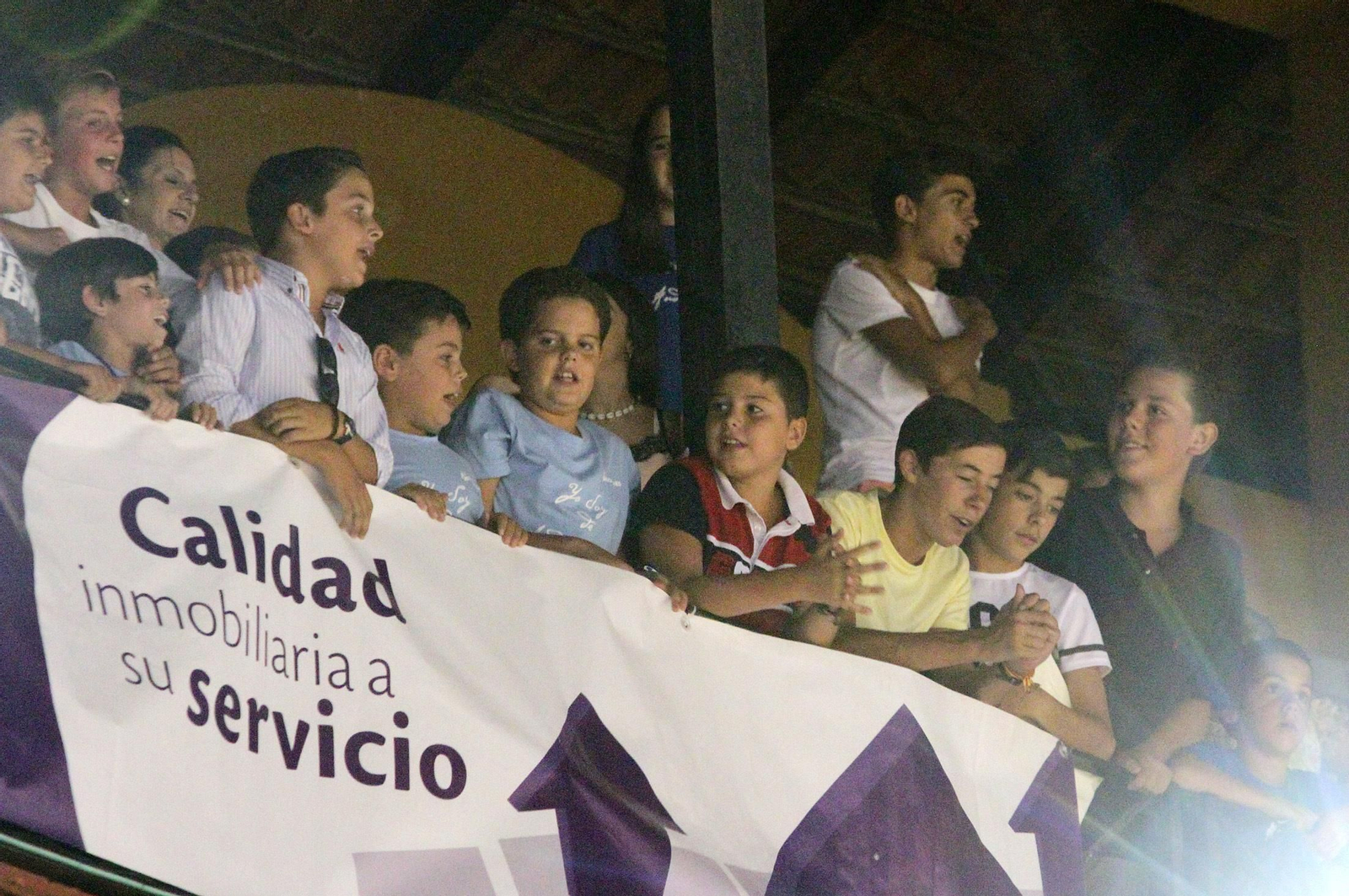 Imágenes de la corrida de rejones de Pablo Hermoso de Mendoza, Andrés Romero y Lea Vicens.