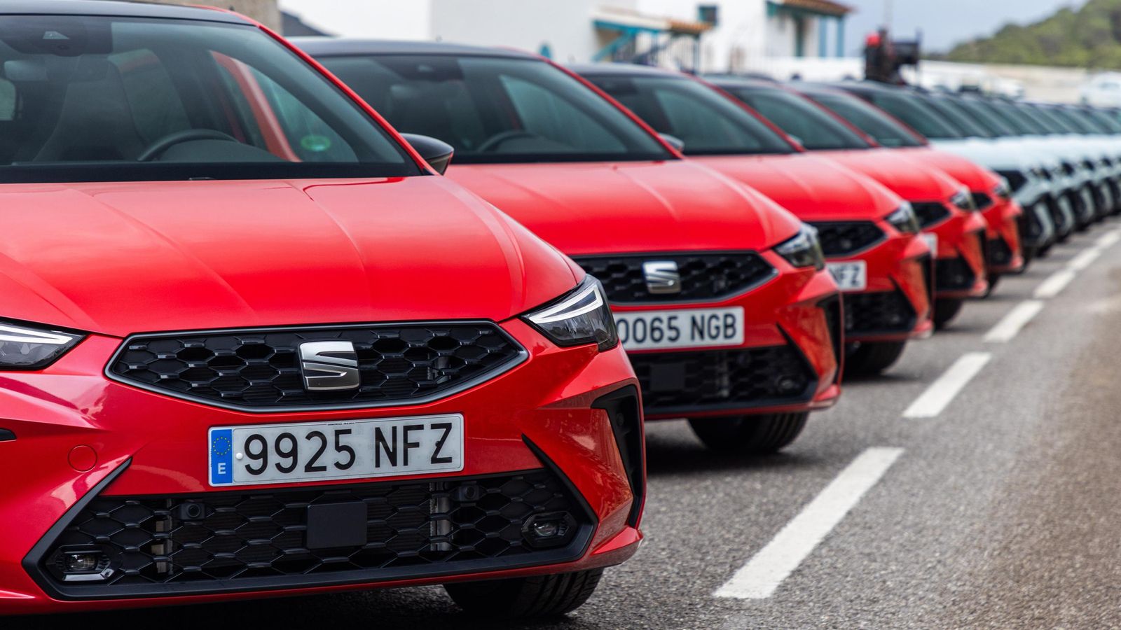 Además de los motores de 95 CV, más adelante también llegarán las versiones eTSI y, con ellas, la etiqueta Eco a los dos pequeños de Seat.