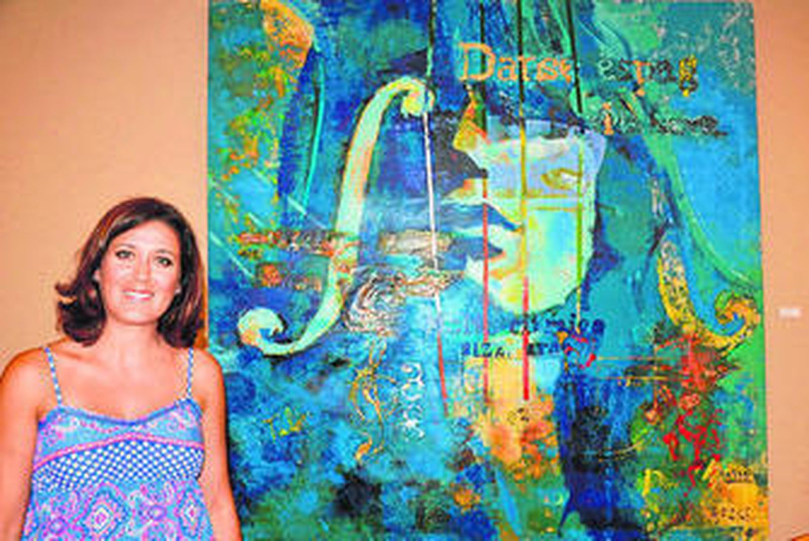 Laura Rodríguez, ante una de sus obras.