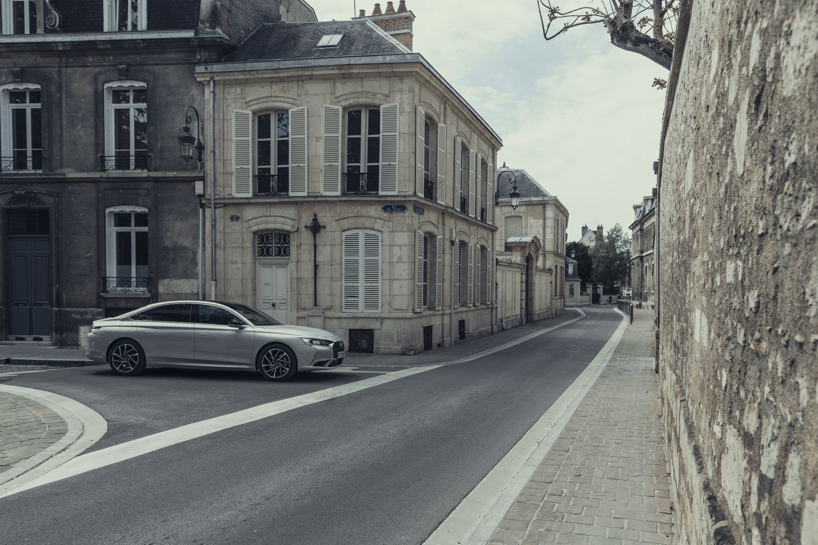 El DS9 E-Tense se dota de argumentos más sólidos