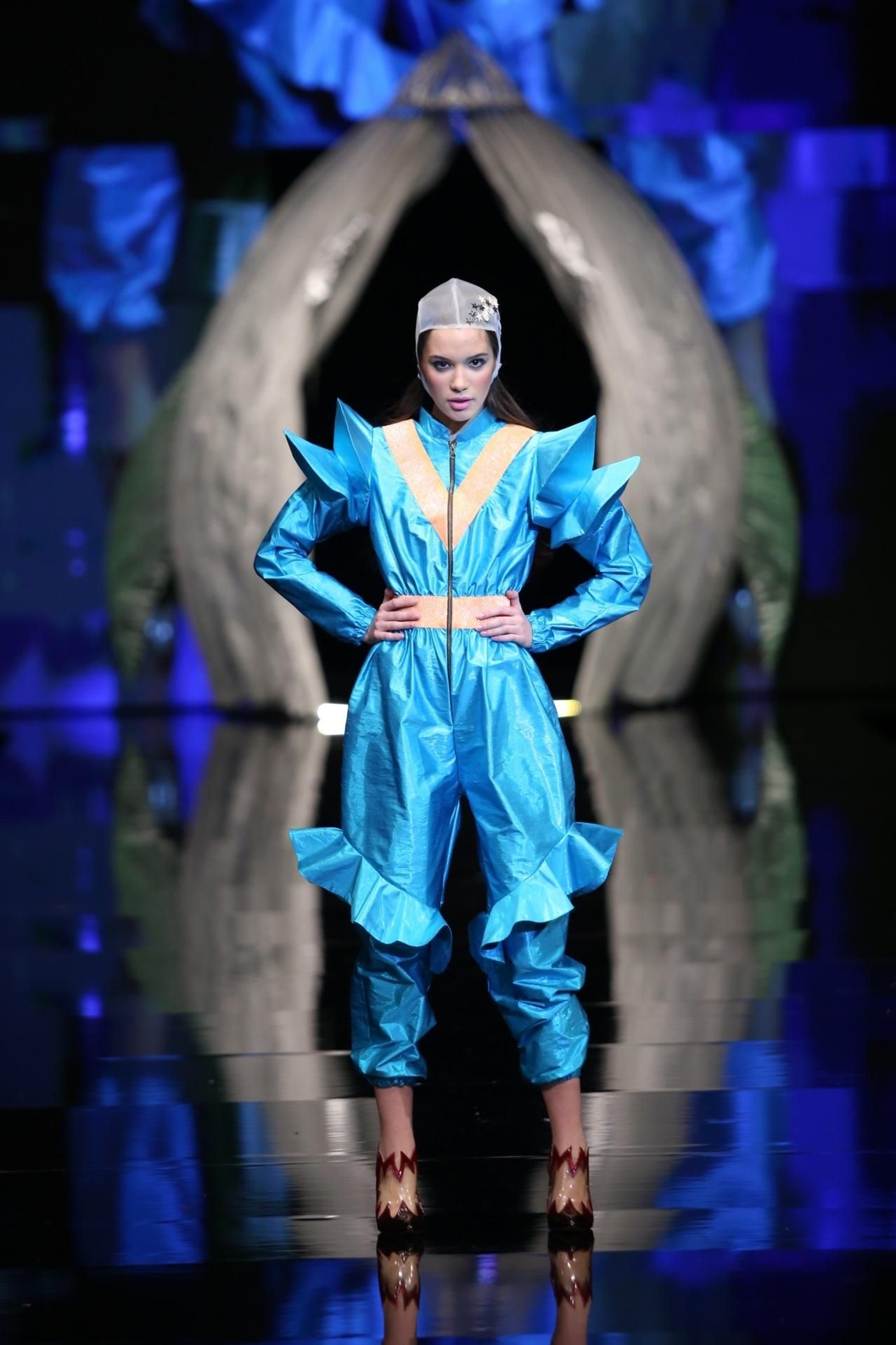 Antonio Gutiérrez en SIMOF 2019, fotos del desfile