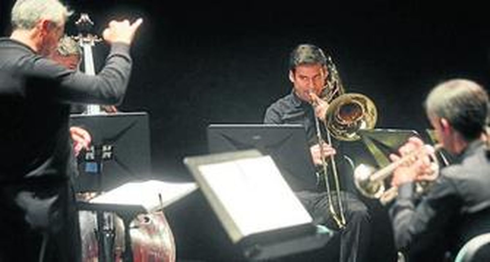 Un momento de la actuación de la Orquesta Manuel de Falla.