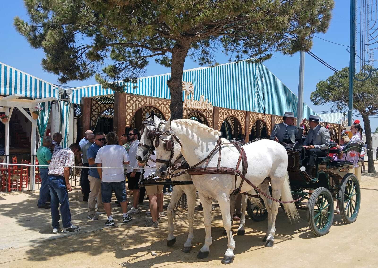 Búscate en las imágenes del viernes de Feria de Chiclana 2024