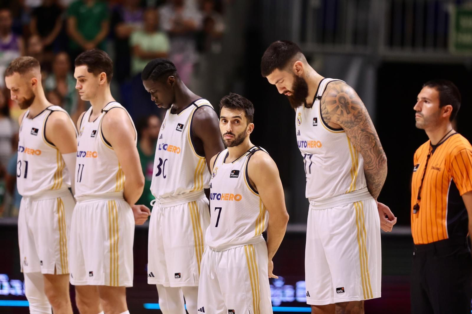 El Unicaja-Real Madrid del Torneo Costa del Sol, en imágenes