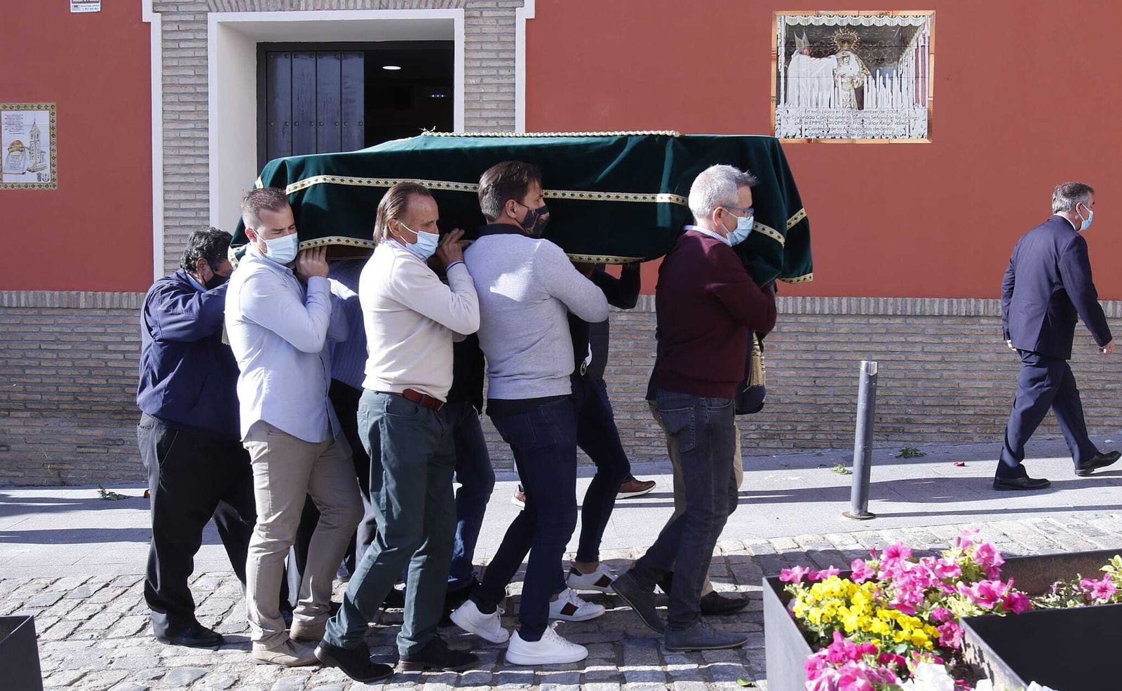 Gines se despide de El Mani