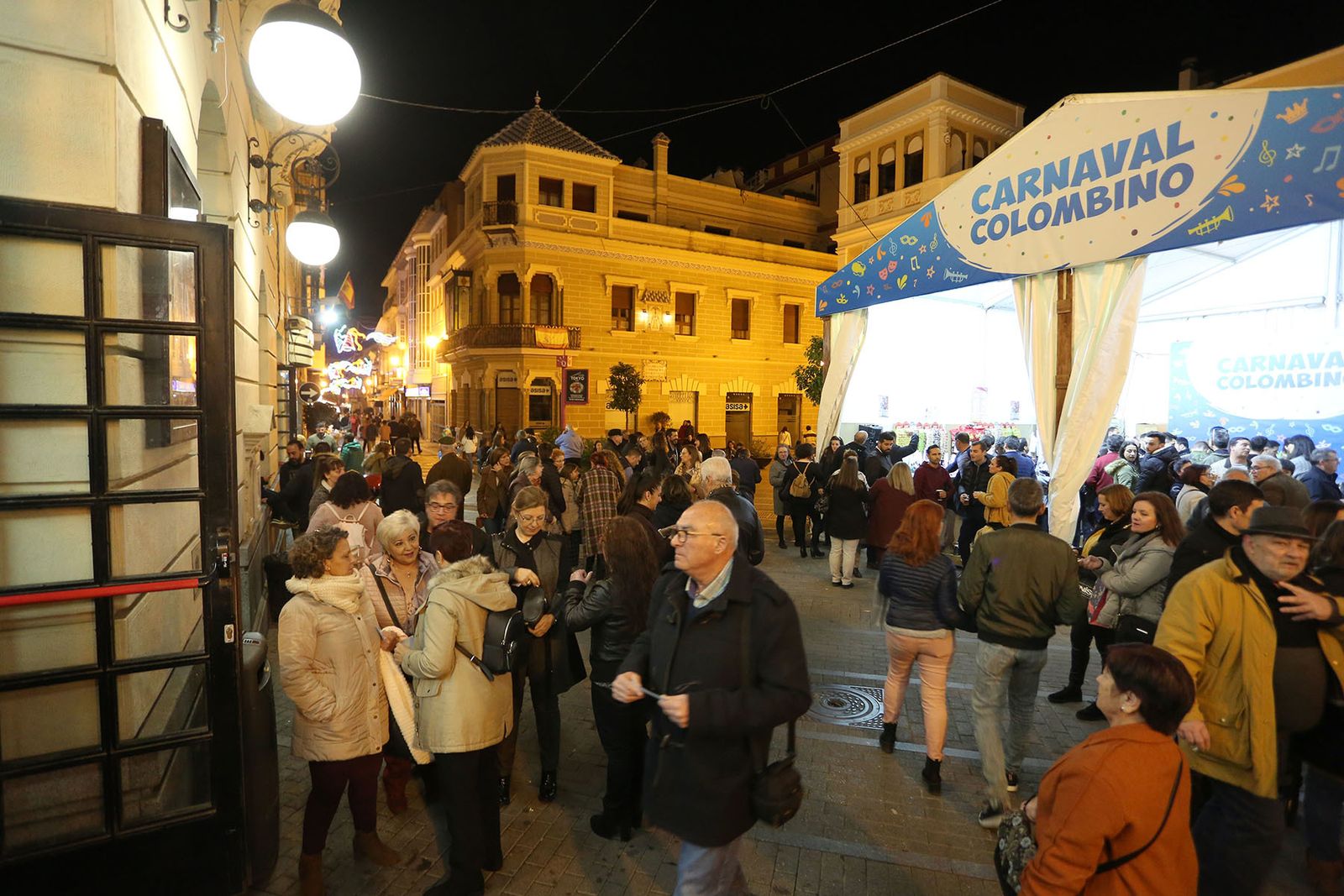 Primer día del Carnaval Colombino en imágenes
