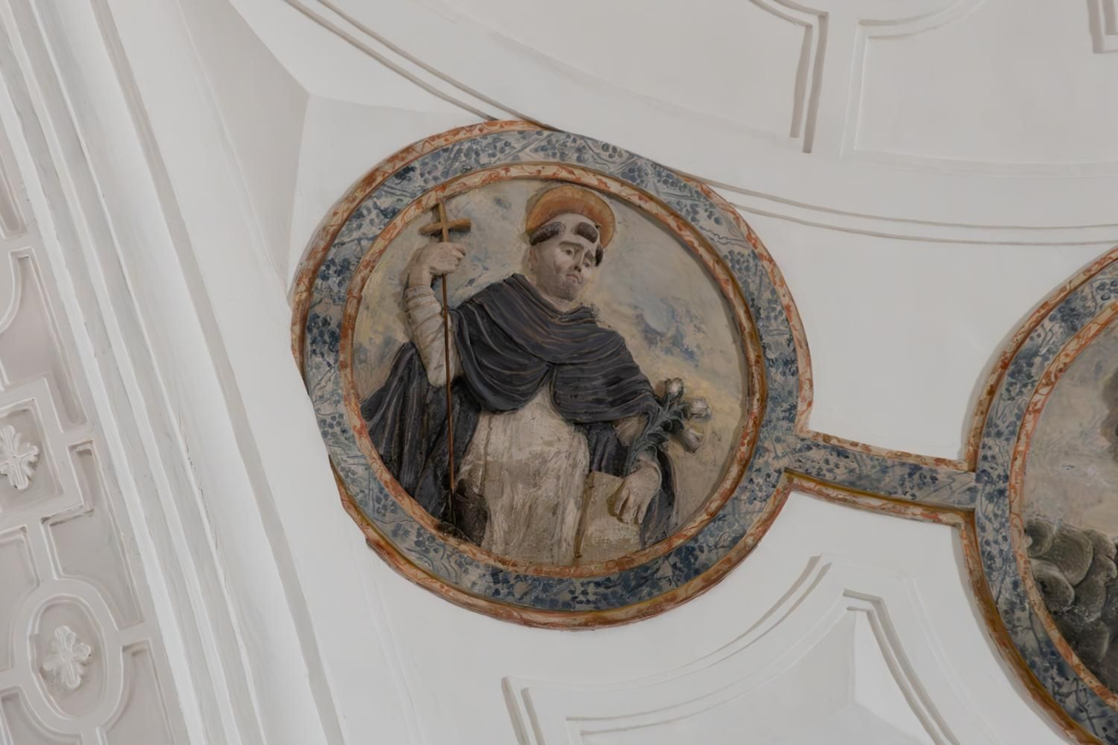 El interior de la iglesia de Santo Domingo de Jaén, al detalle.
